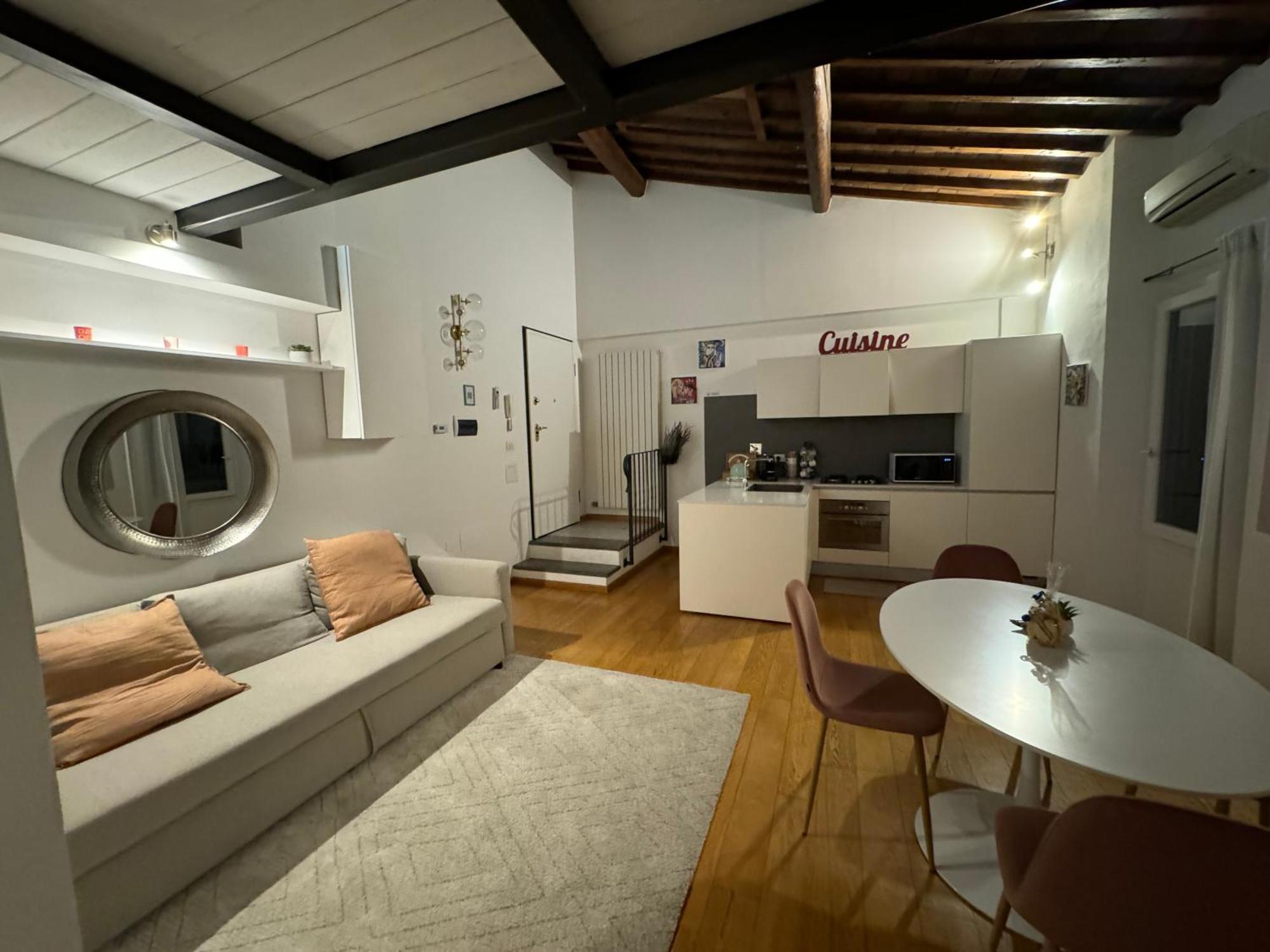 Apartment Romantic In Florenz